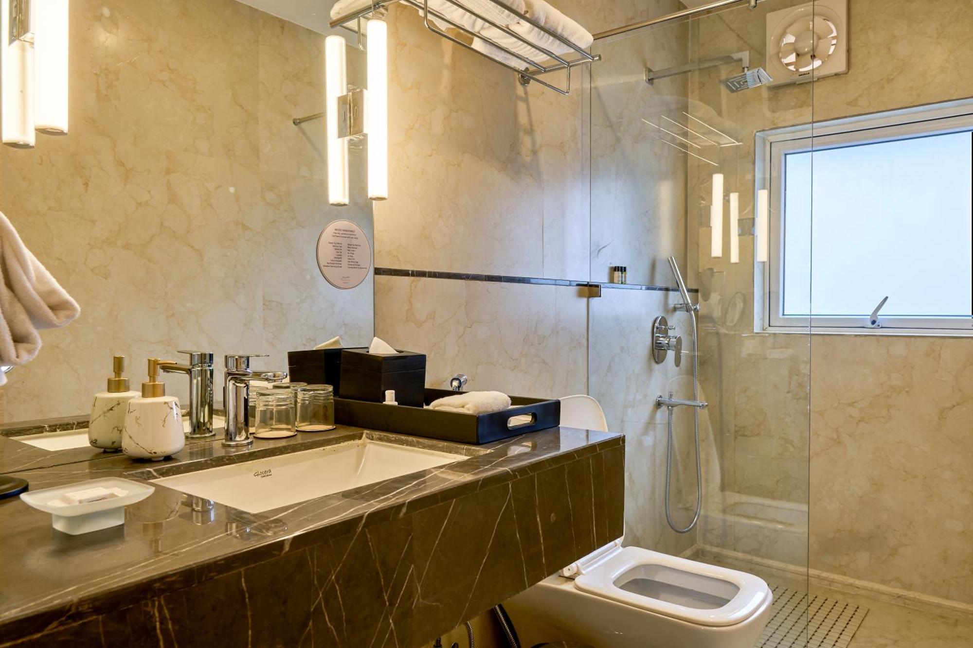 Shulem Boutique Hotel Dimāpur Eksteriør bilde