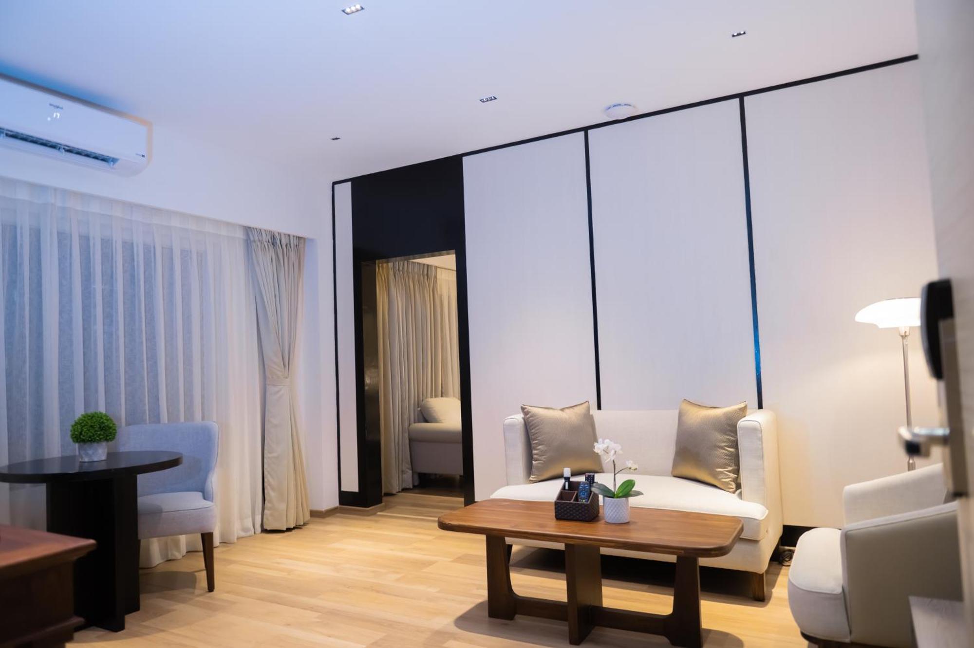 Shulem Boutique Hotel Dimāpur Eksteriør bilde