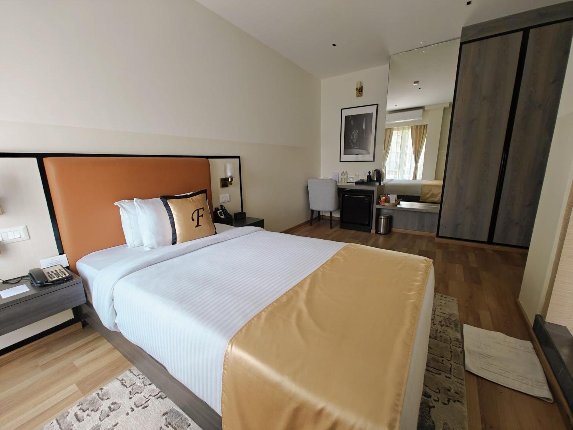 Shulem Boutique Hotel Dimāpur Eksteriør bilde